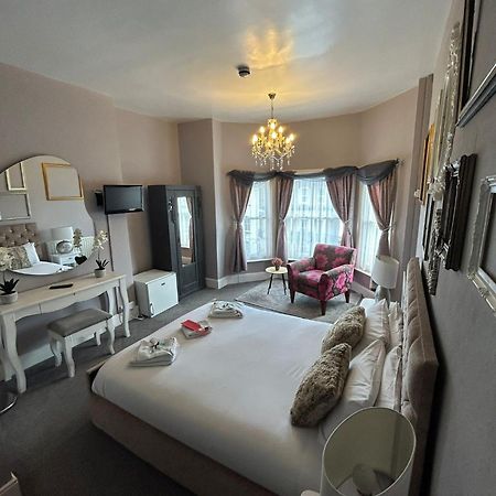 The Lyndhurst Guest House Great Yarmouth Dış mekan fotoğraf