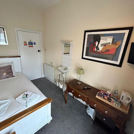 The Lyndhurst Guest House Great Yarmouth Dış mekan fotoğraf
