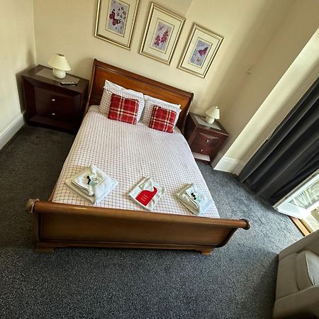 The Lyndhurst Guest House Great Yarmouth Dış mekan fotoğraf