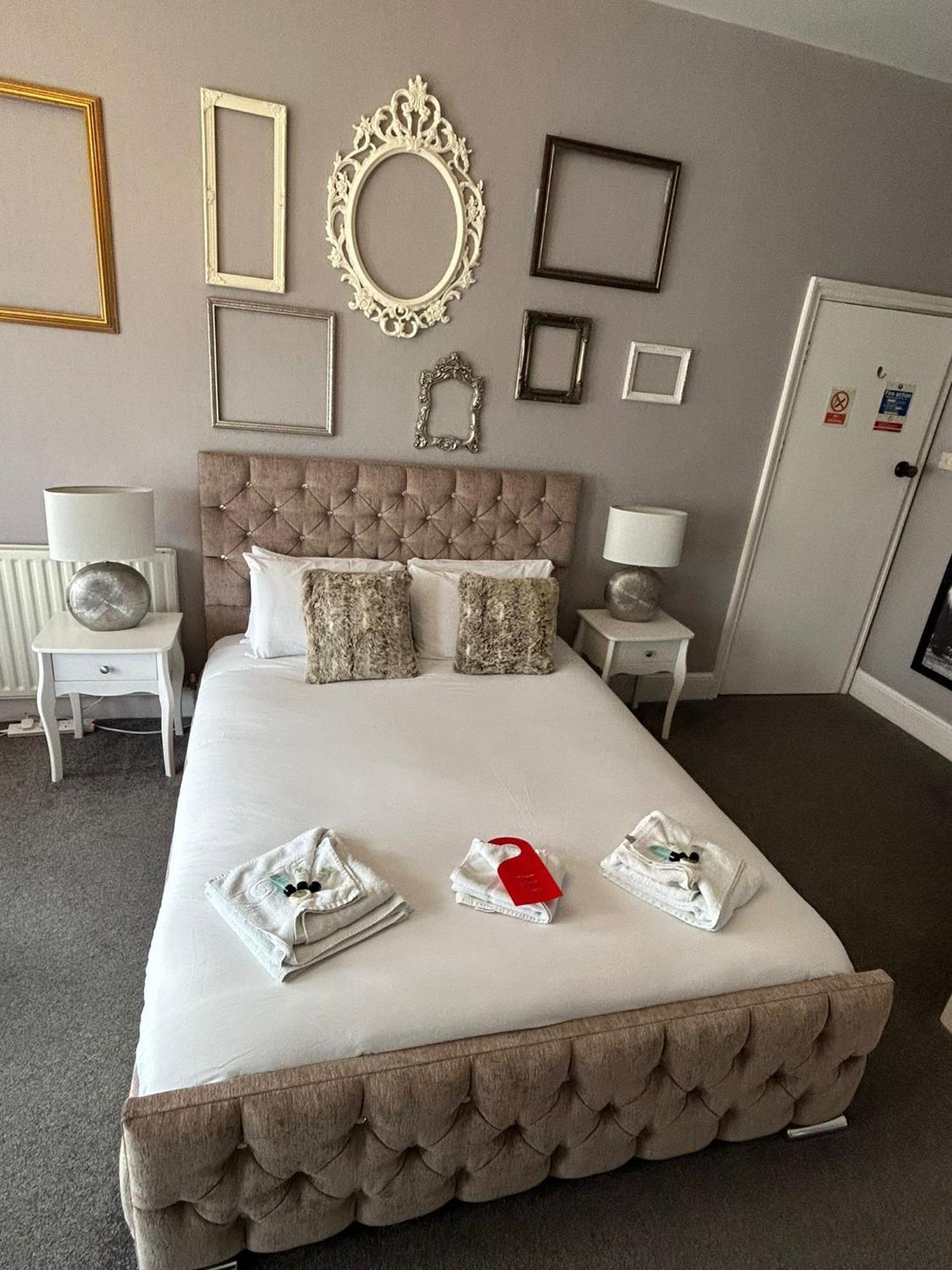 The Lyndhurst Guest House Great Yarmouth Dış mekan fotoğraf