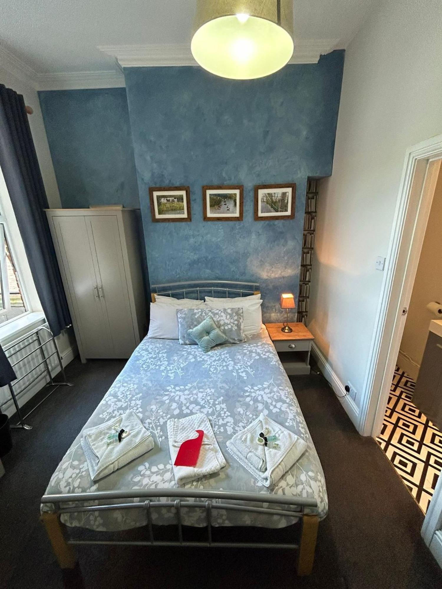 The Lyndhurst Guest House Great Yarmouth Dış mekan fotoğraf