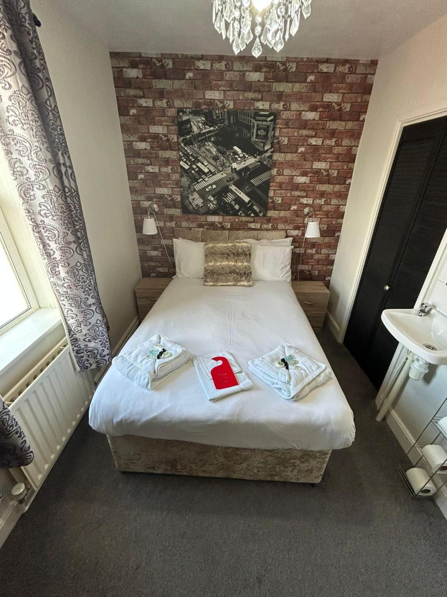 The Lyndhurst Guest House Great Yarmouth Dış mekan fotoğraf