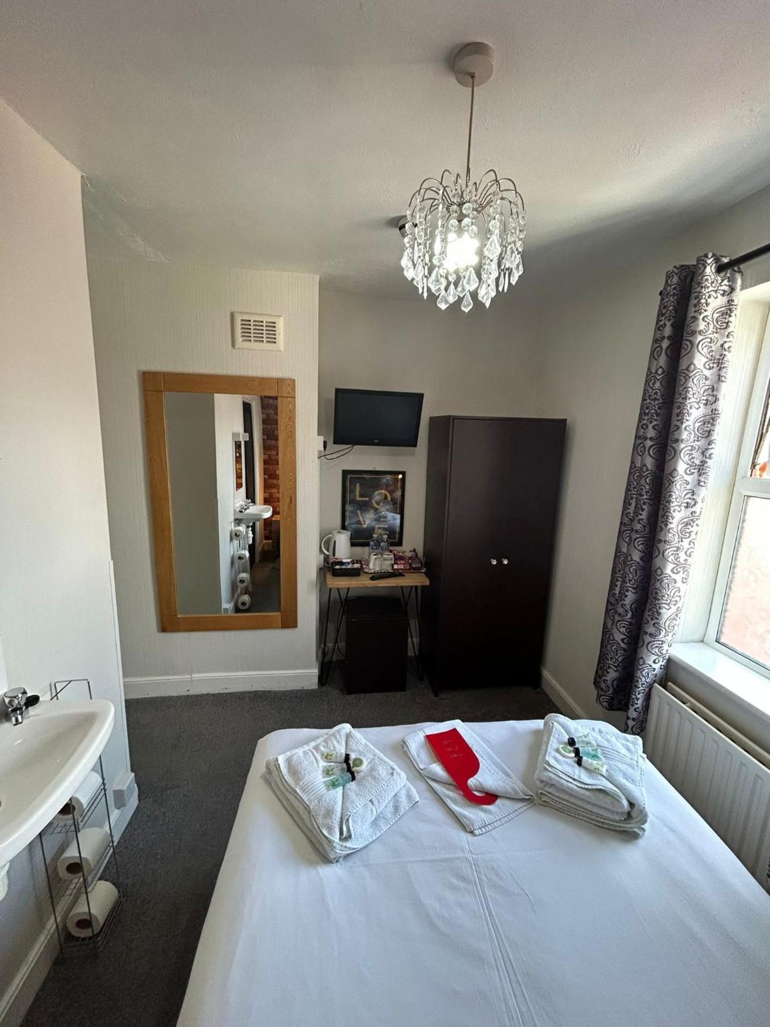 The Lyndhurst Guest House Great Yarmouth Oda fotoğraf