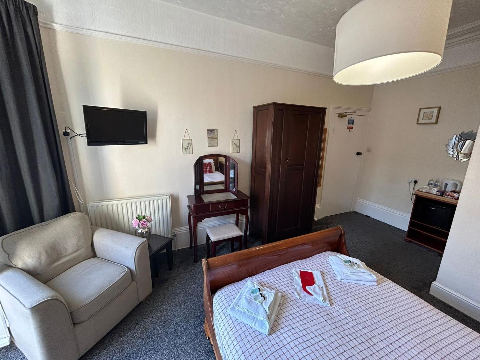 The Lyndhurst Guest House Great Yarmouth Oda fotoğraf